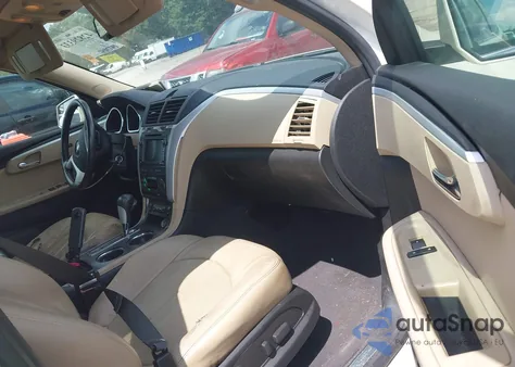 2011 Chevrolet Traverse Ltz z USA, uszkodzony, nr VIN 1GNKRLED6BJ357487